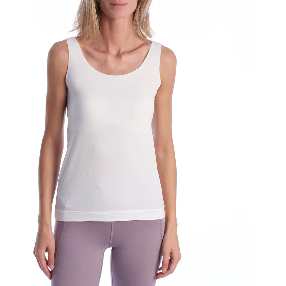 Janira  1045615-WHITE  Bílá