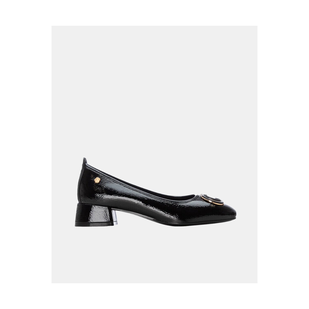 Carmela  162540  Černá