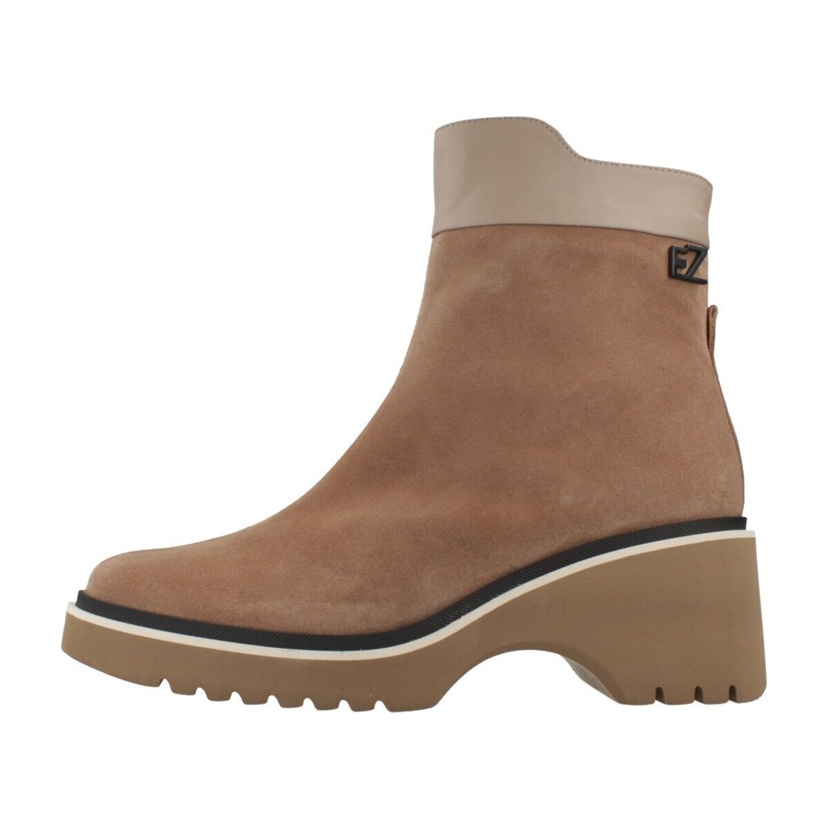 Ezzio  55046E  Hnědá