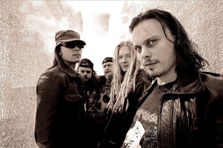 Mick Hutson Fotografie Photo of Janne PUURTINEN and Mikko, Mick Hutson, 40 × 26.7 cm