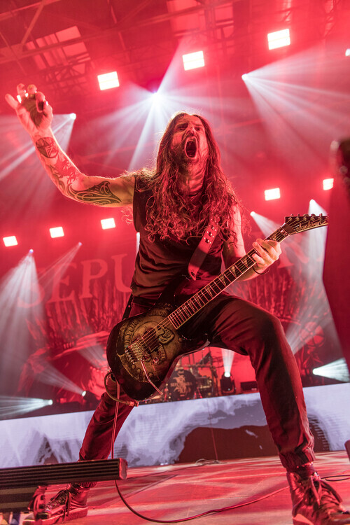 Marc Pfitzenreuter Fotografie Sepultura Perform In Cologne, Marc Pfitzenreuter, 26.7 × 40 cm