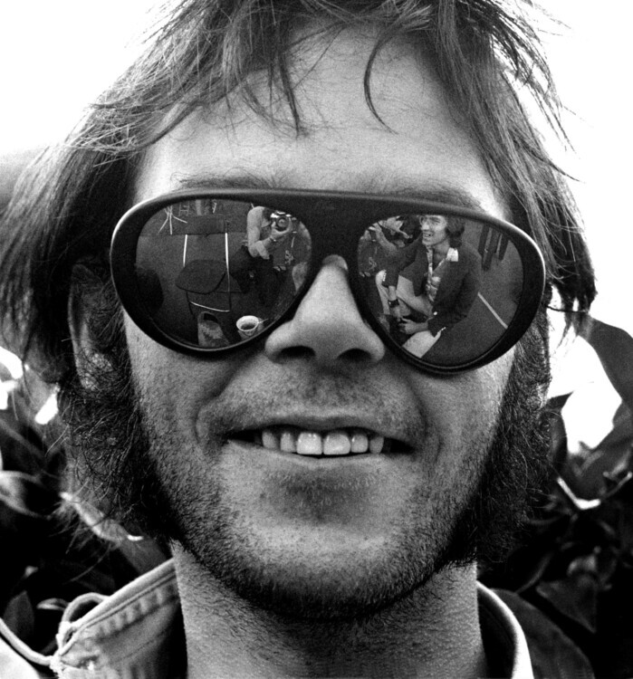 Gijsbert Hanekroot Fotografie Neil Young In Oakland Stadium, Gijsbert Hanekroot, 40 × 40 cm