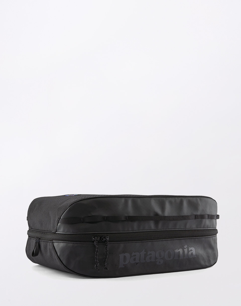 Patagonia Black Hole Cube 14L Black w/Black