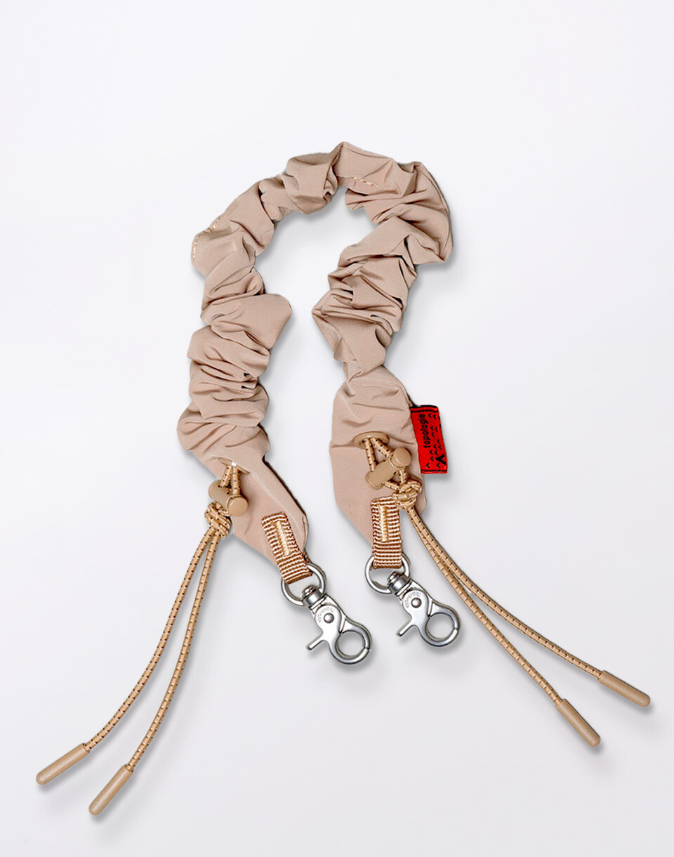 Topologie Bungee Wrist Strap Beige Tech Sateen