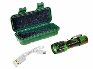 Kovová svítilna 9x2cm, s USB kabelem, 3 režimy svícení, v plastovém pouzdře; 11x4x3cm, Box