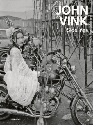 Sidelines - John Vink