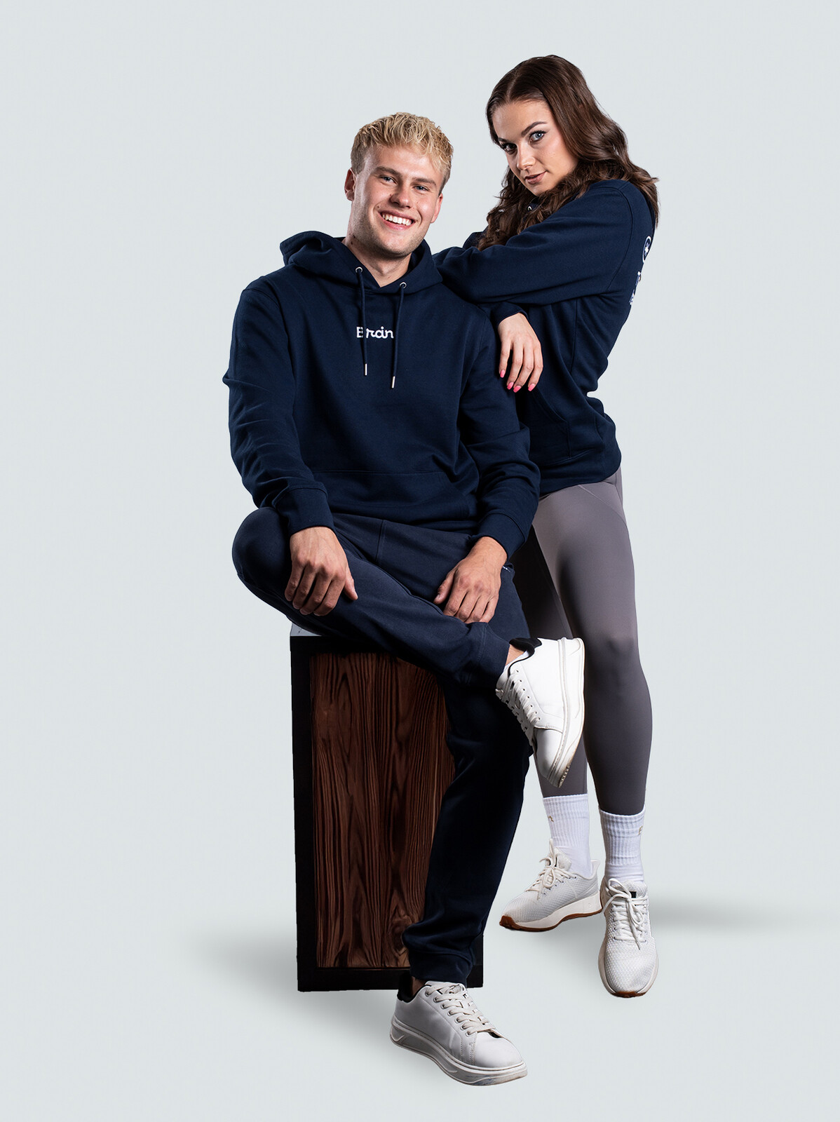 BrainMax Brain unisex mikina z BIO bavlny, malé logo, modrá Velikost: XL