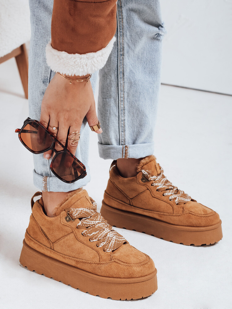 Sneakersy damskie z futerkiem na platformie kamelowe Dstreet