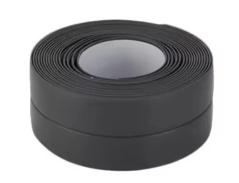 Eco produkty Černá samolepící těsnící páska 38 mm x 3200 mm kolem vany a vaničky, samolepící těsnění k vaně nebo vaničce