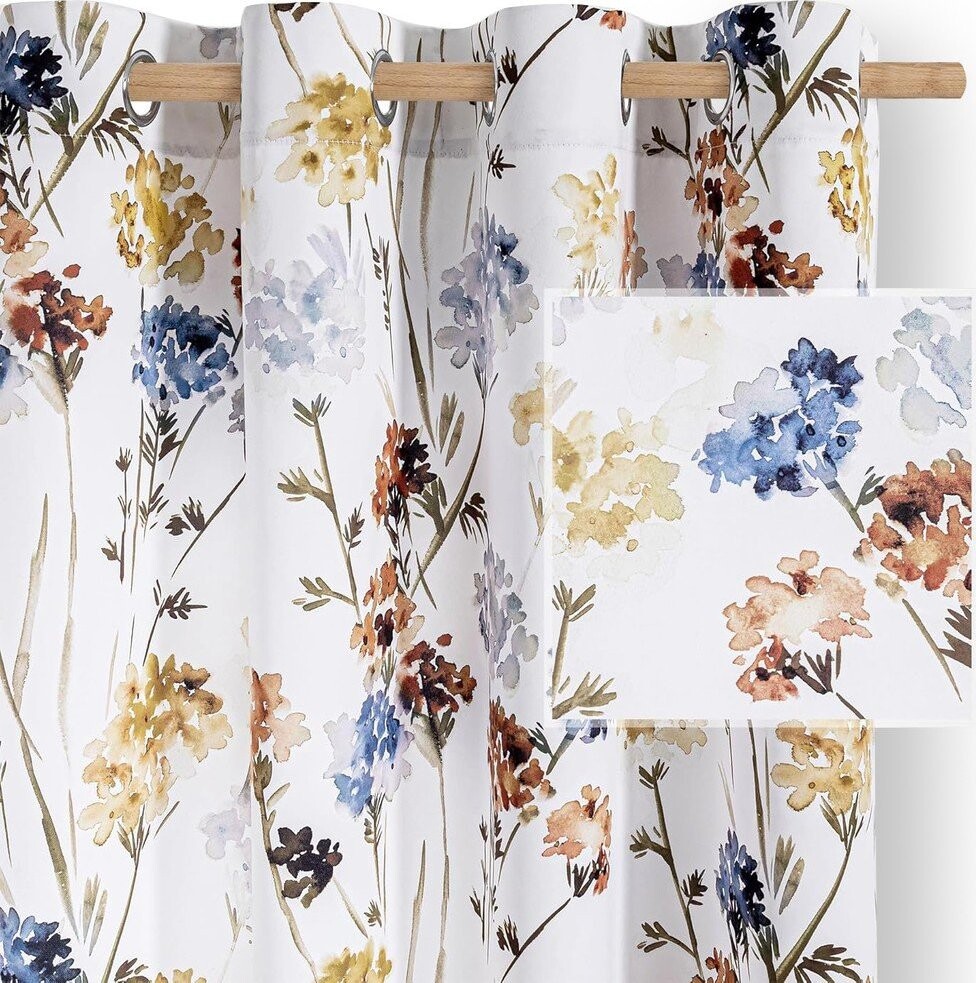 Bílý dimout závěs 135x250 cm Solkone – Restilo