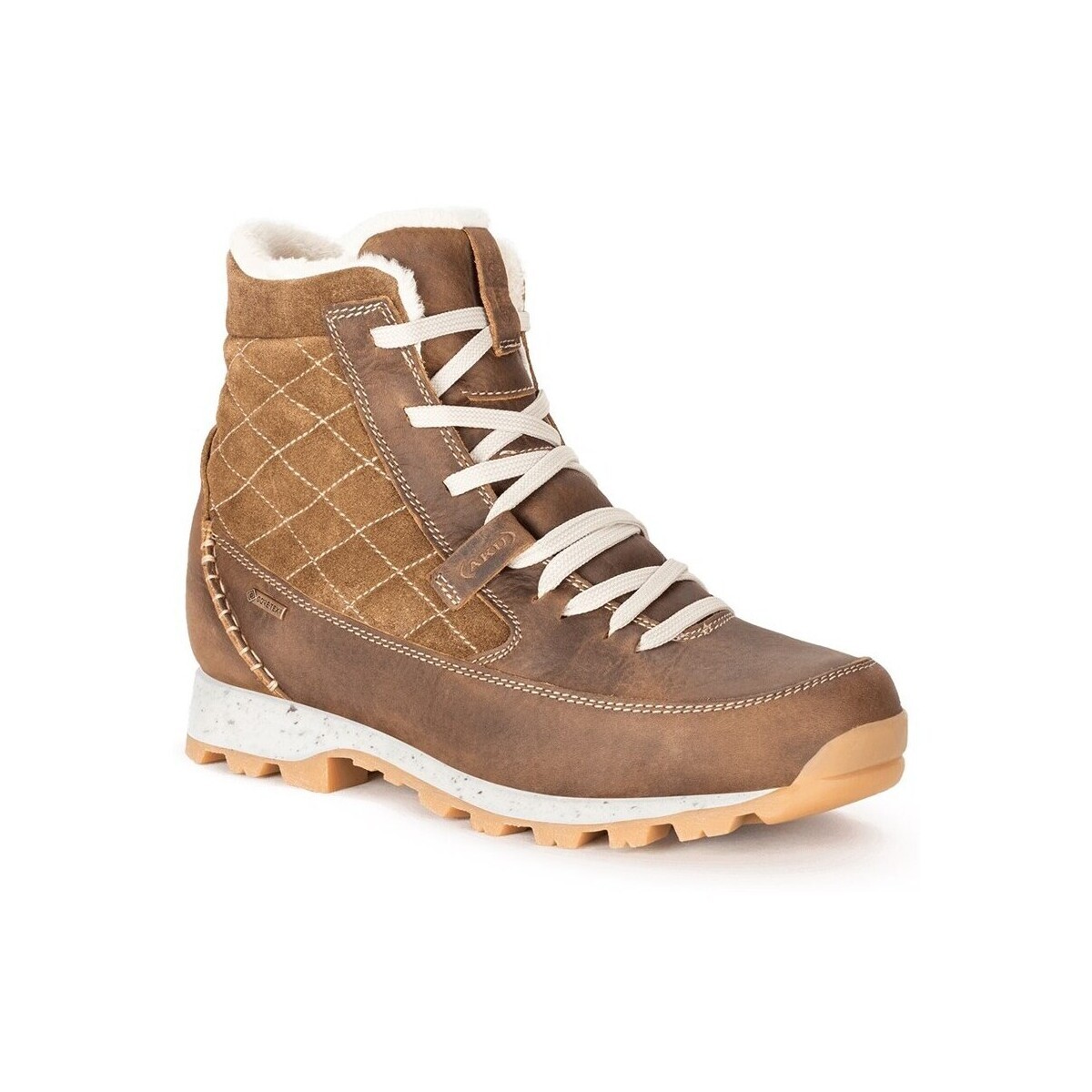 Aku  Ega  ruznobarevne