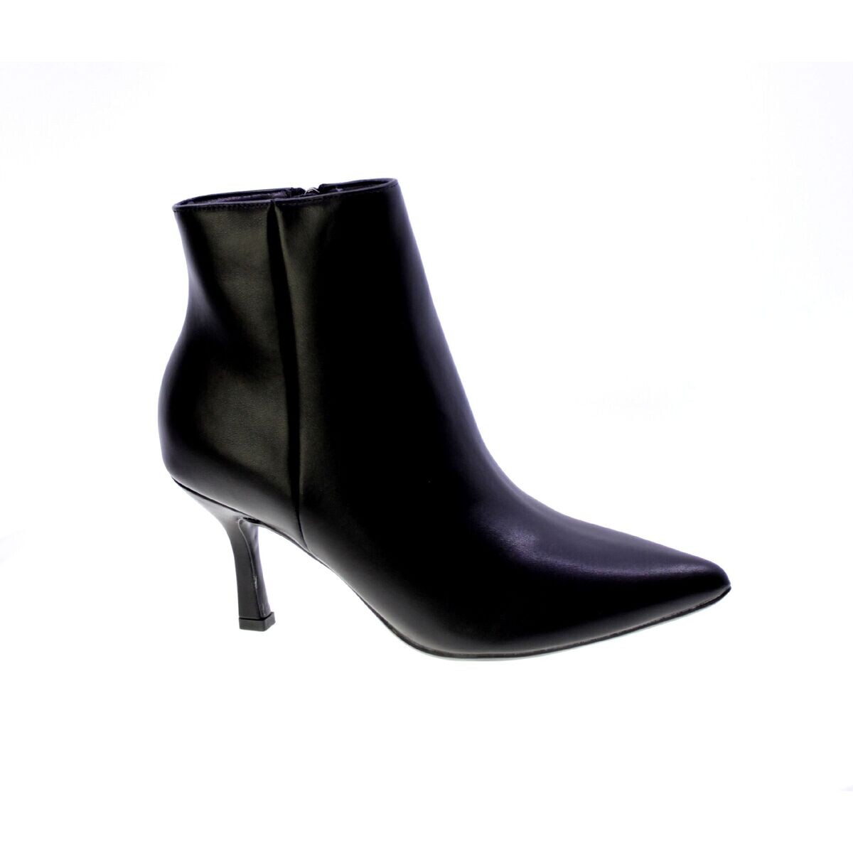 Francescomilano  145901  Černá