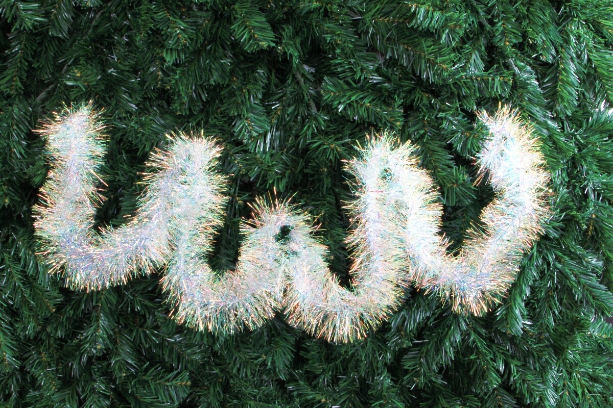 BRILANTINO | duhový dekorační řetěz | perleťový lesk | 200 cm