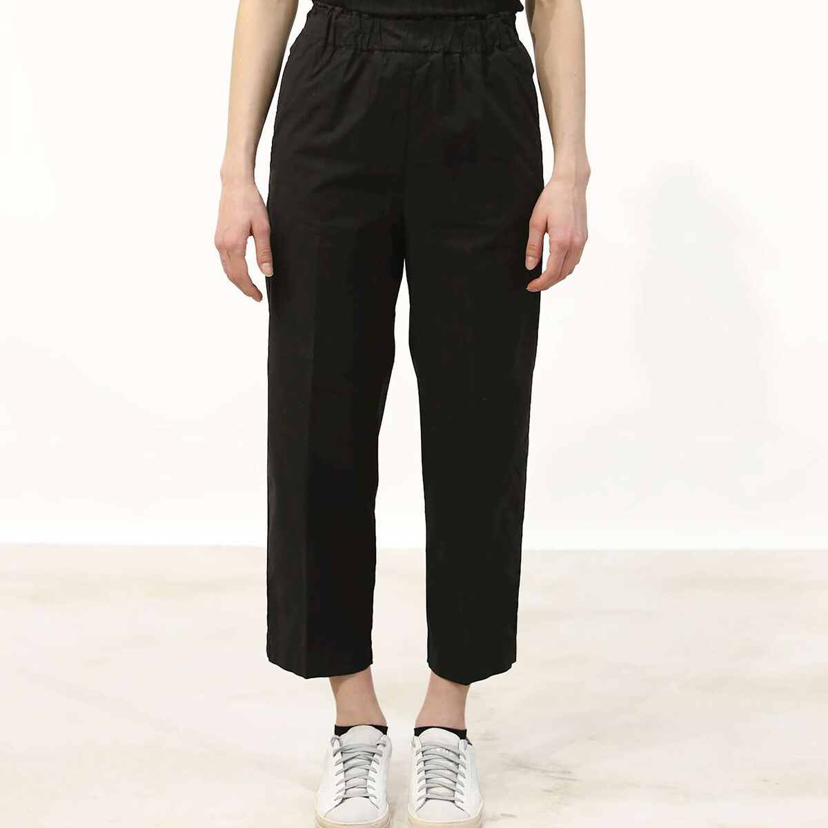 Skills & Genes  Donna  Černá