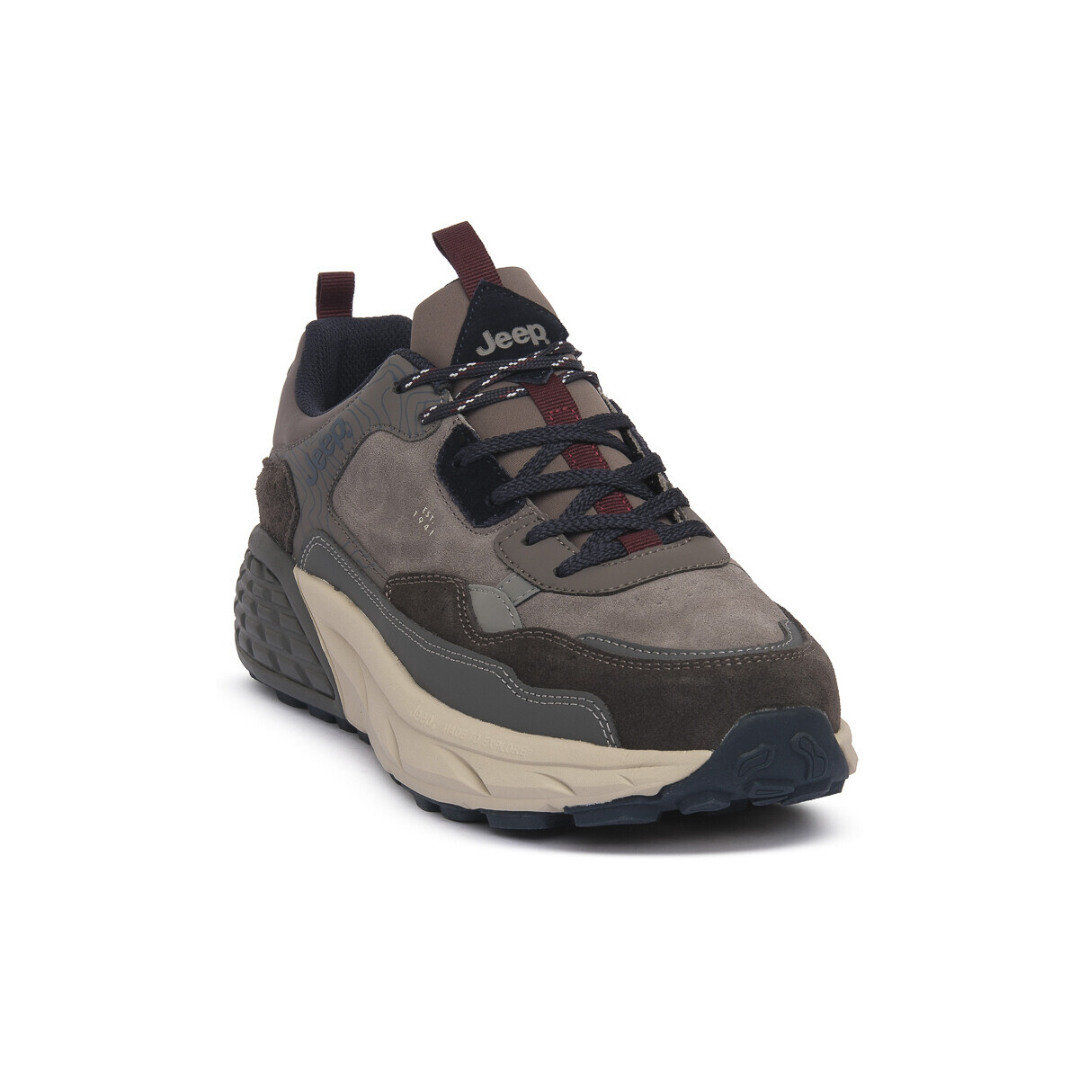 Jeep  055 GROOVE GREY  Šedá