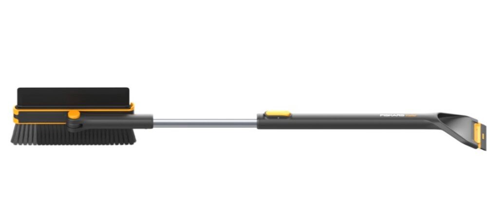 Teleskopická stěrka se smetáčkem a škrabkou Fiskars X-series™ 1078492