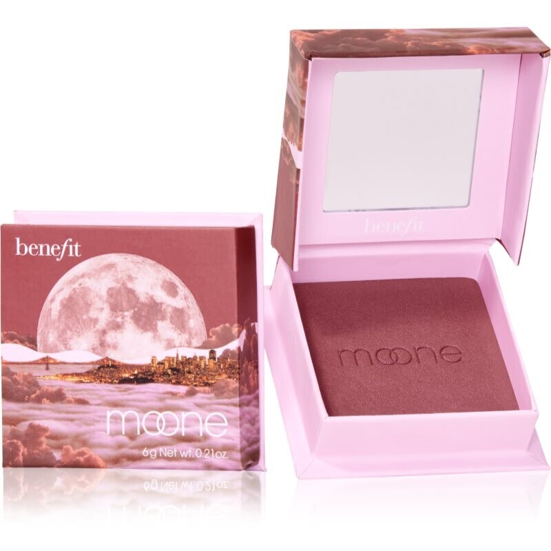Benefit Moone WANDERful World pudrová tvářenka odstín Rich berry 6 g