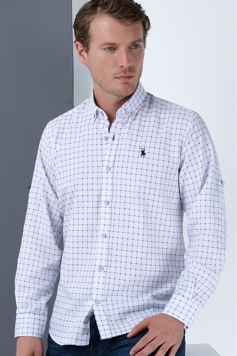 G683 DEWBERRY
