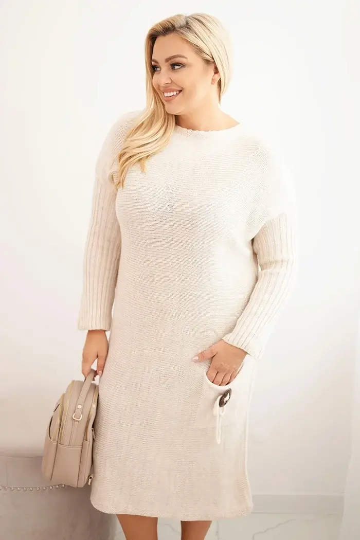Kesi Włoski Dámská pletená svetrková šaty Plus Size s mohairovým oversized s kapsou béžová