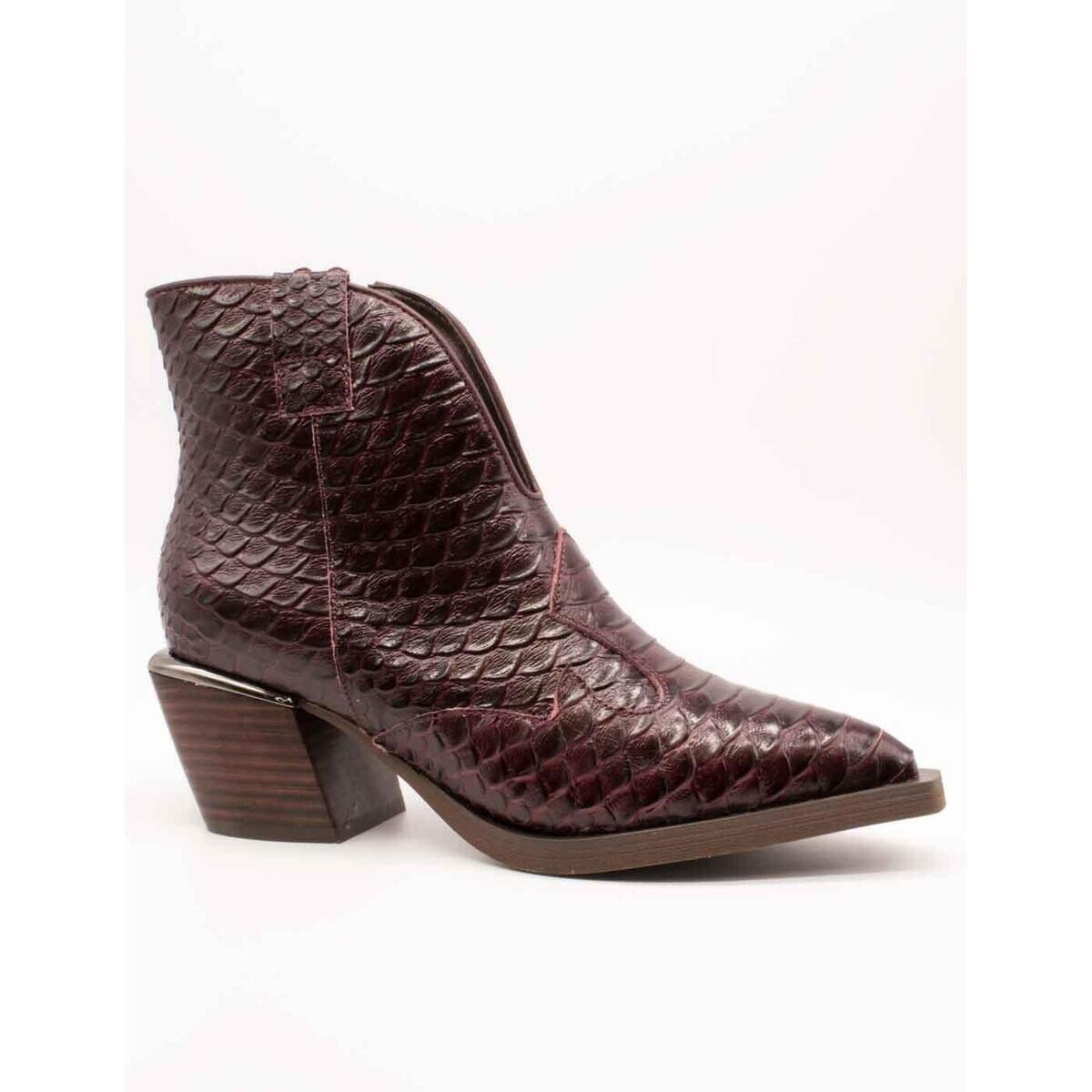 ALMA EN PENA  -  Bordó