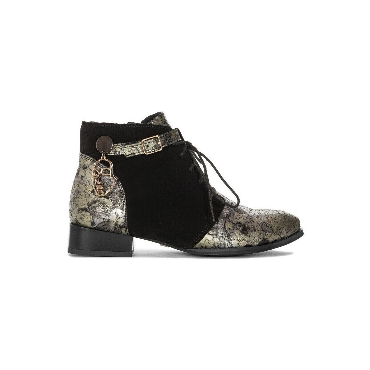 Maciejka  5743A03008  ruznobarevne