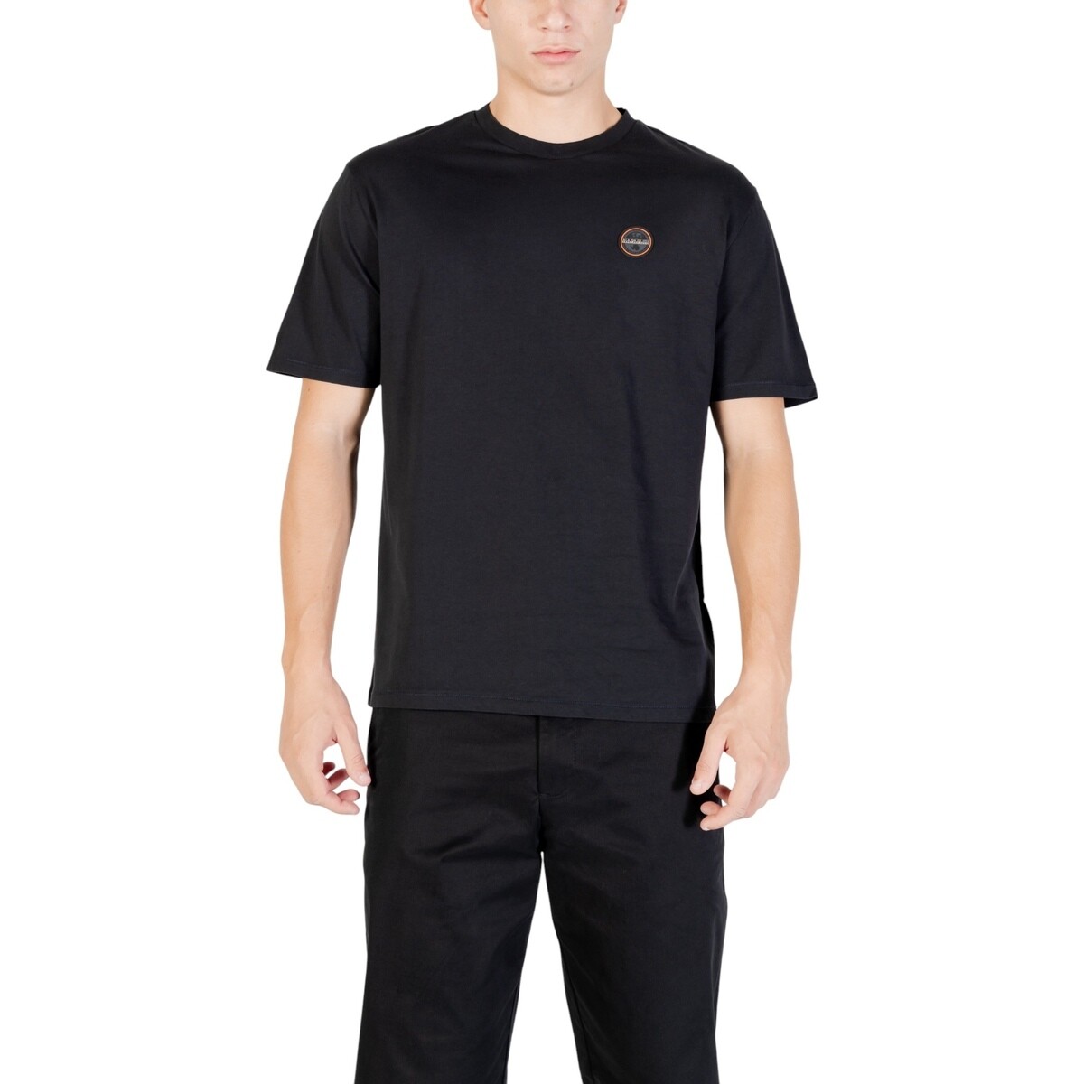 Napapijri  S-BADGE SS 1 NP0A8949  Černá