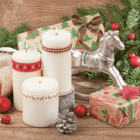 POL-MAK Vánoční ubrousky Daisy L - Candles with Kraft Presents - SD_GW_015301