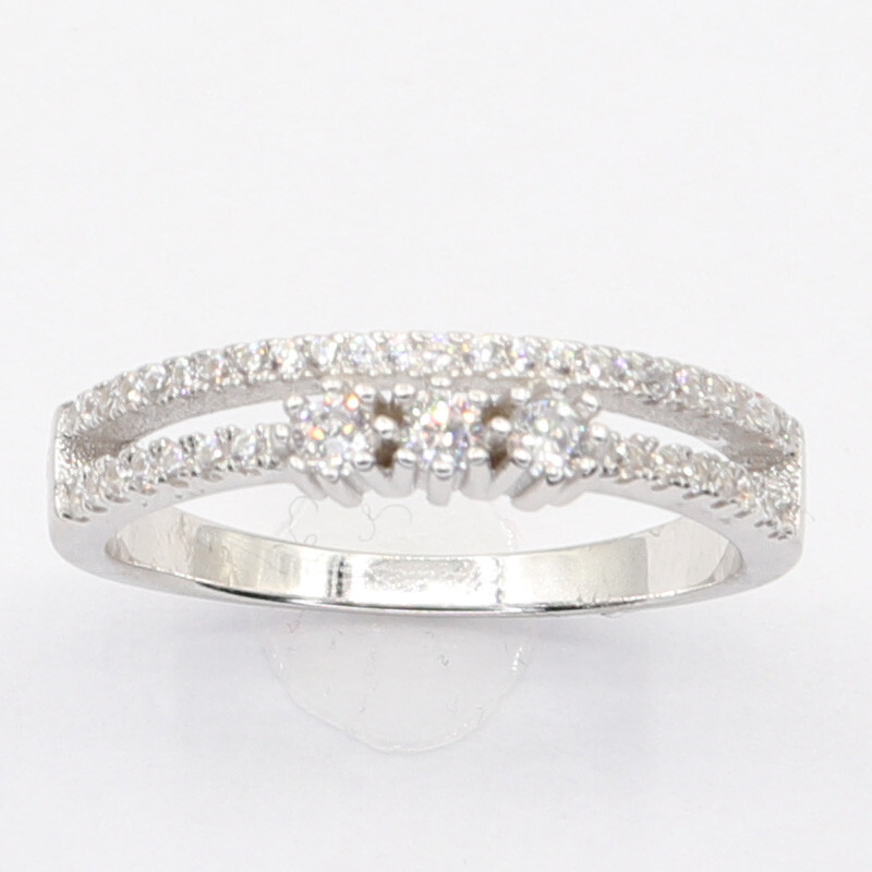 Stříbrný prsten R3311