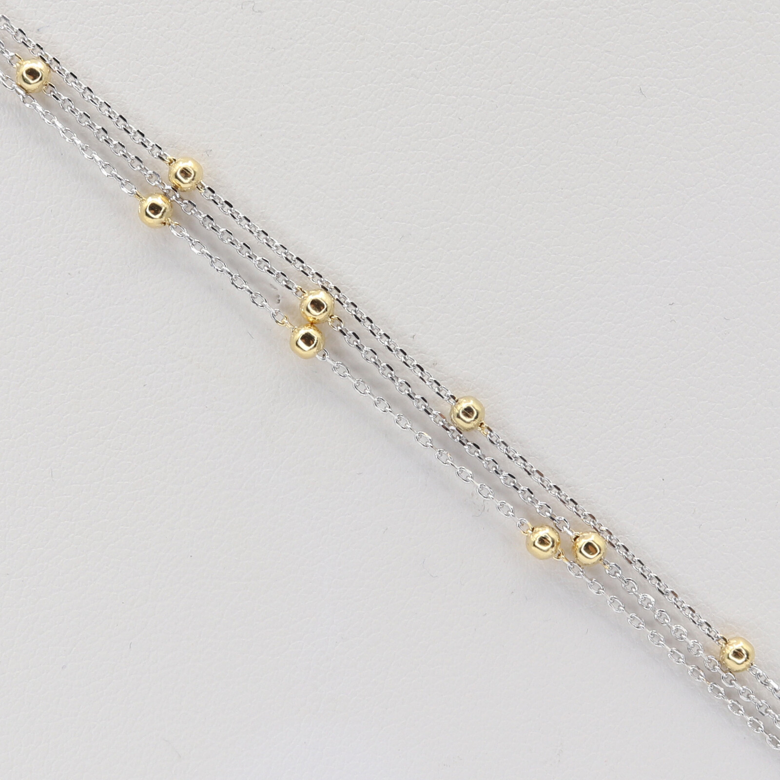 Stříbrný náramek B2089