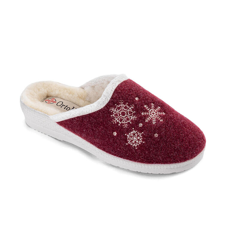 Dámské domácí zateplené pantofle bordó s výšivkou