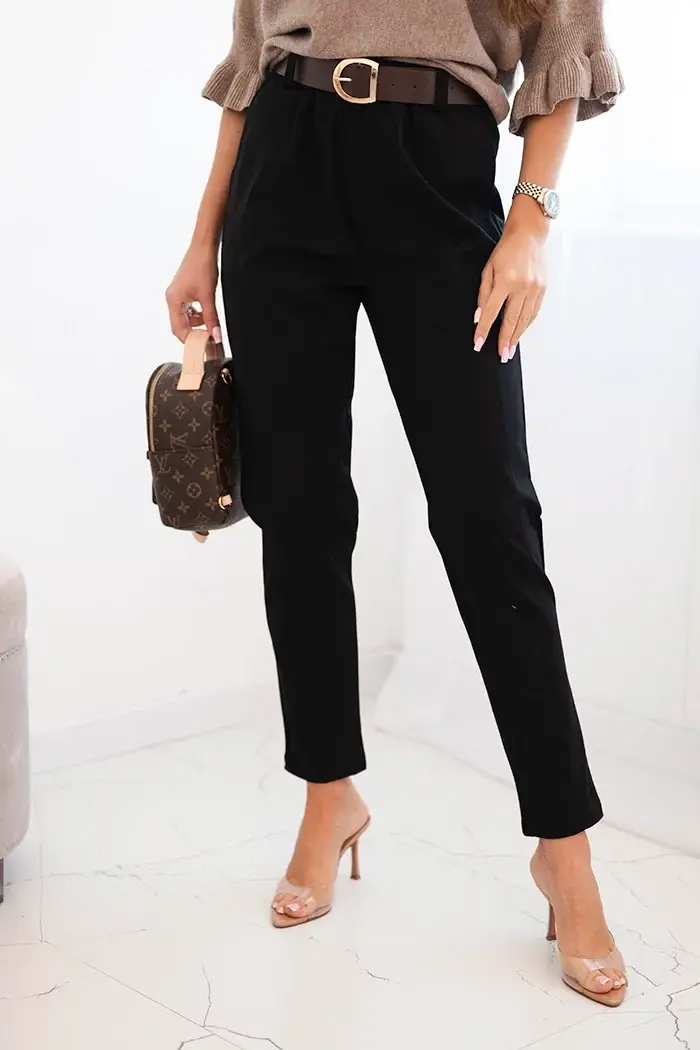 Kesi Włoski Dámské viskózové kalhoty s páskem a zúženými nohavicemi černé