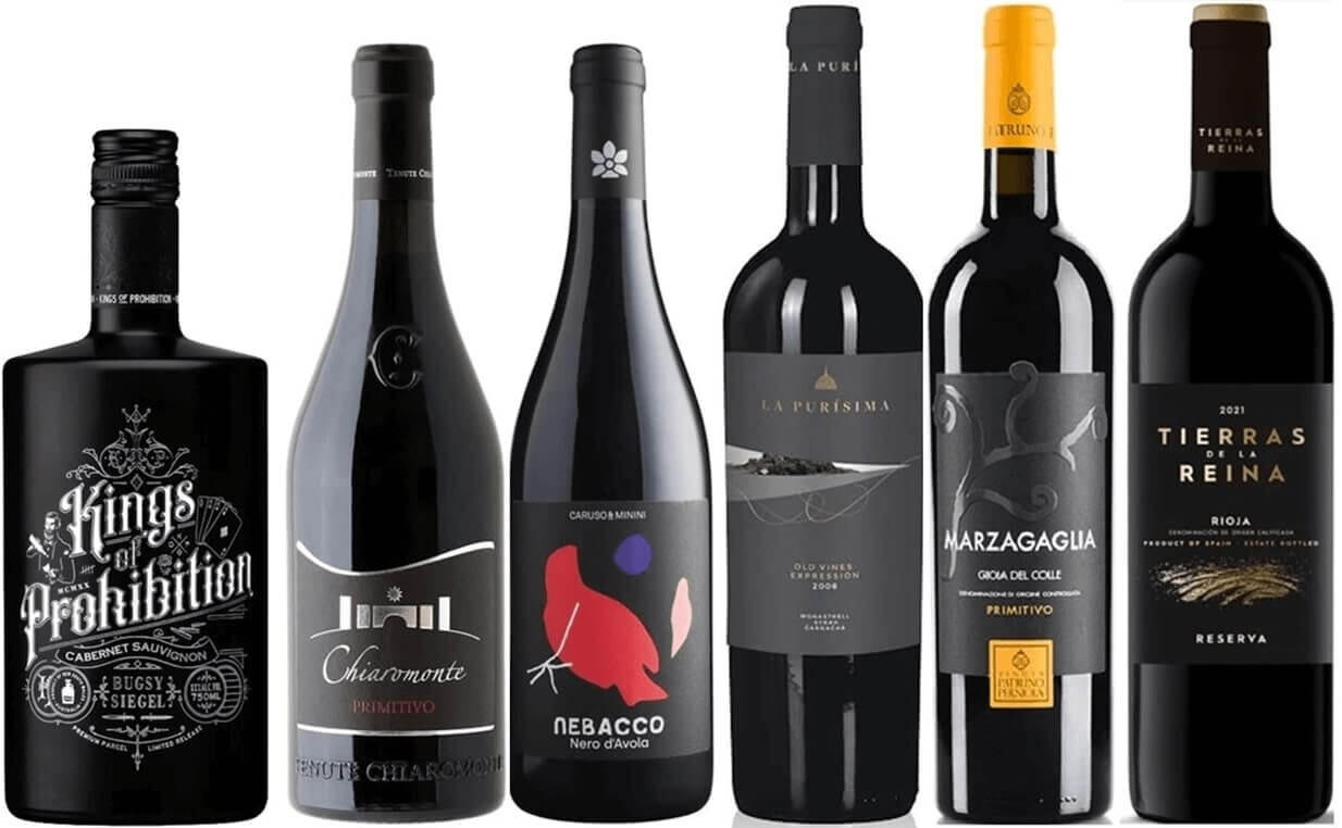 Halloween - plná červená k hororu i rozjímání