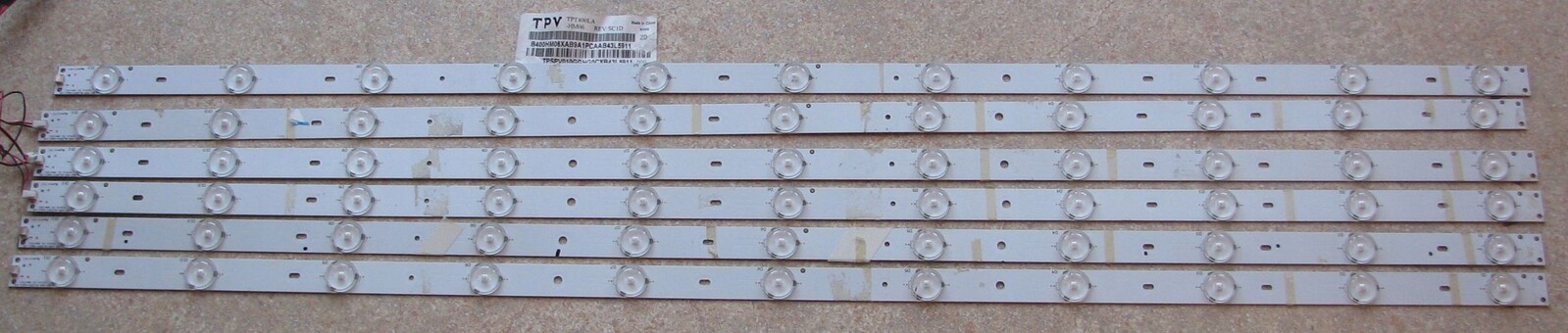 Led lišty GJ-400-DLEDIV-D611-V3 40PFT5509 40PFK5109 40PFK5509 PFK5709 orig