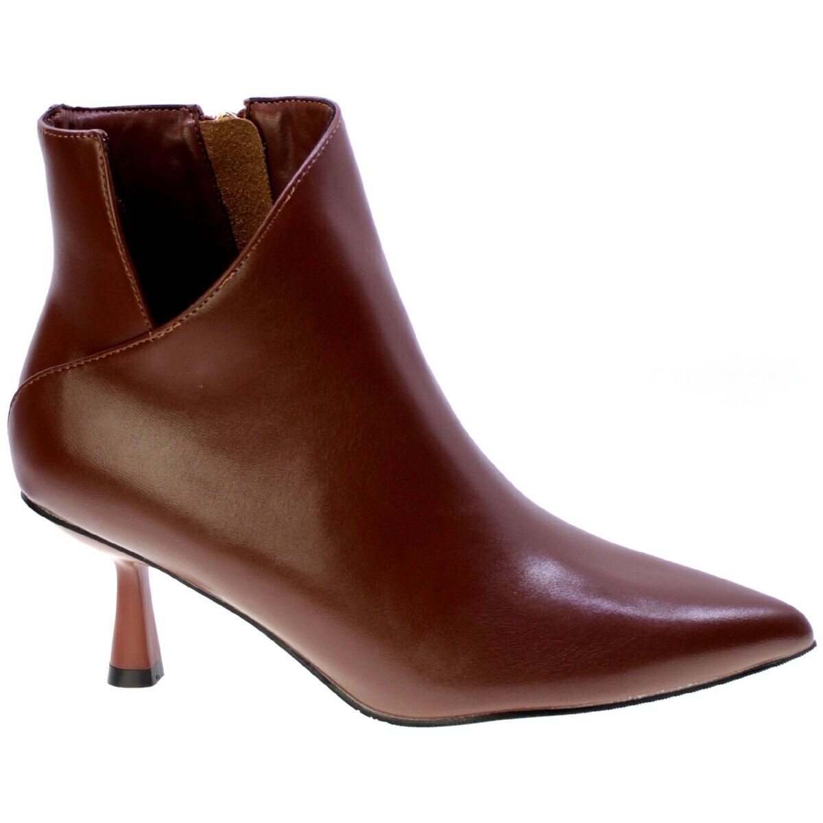 Francescomilano  93442  Hnědá