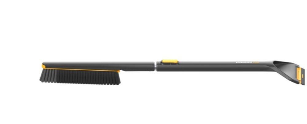 Teleskopický smetáček se škrabkou Fiskars X-series™ 1078493