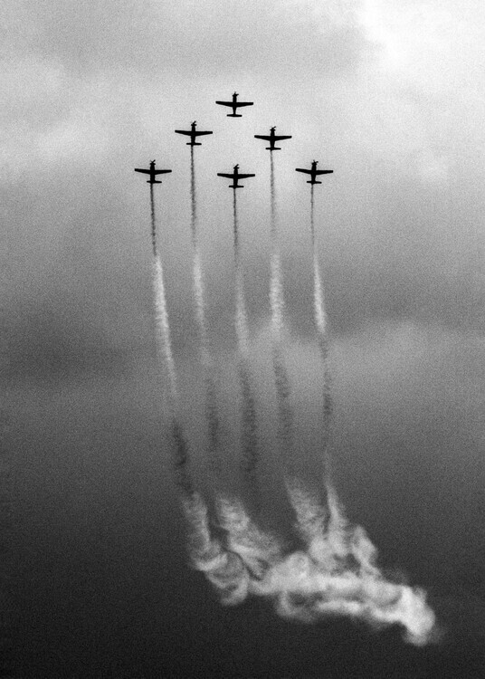 Antonyus Bunjamin (Abe) Plakát, Obraz - Six on Cloud, Antonyus Bunjamin (Abe), 30 × 40 cm