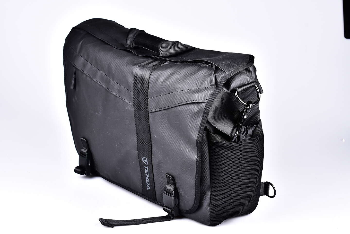 Tenba Messenger DNA 15 Black Special Edition bazar