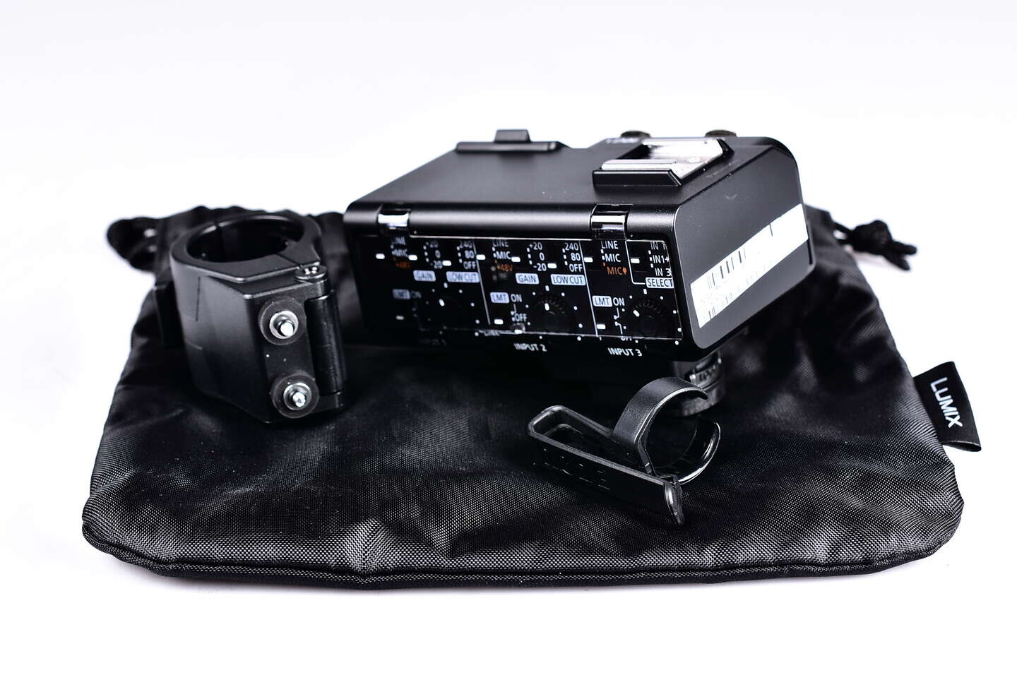 Panasonic XLR2 adaptér pro mikrofon umožňující nahrávat zvuk 32bit bazar