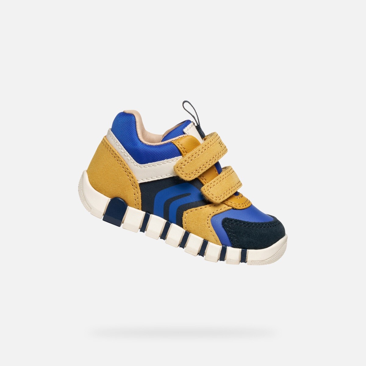 Chlapecká obuv pro první krůčky geox iupidoo oranžová 24