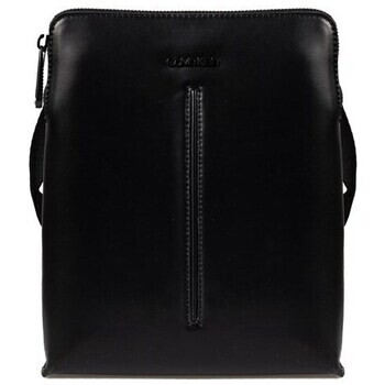 Calvin Klein Jeans  Median Flatpack  Černá