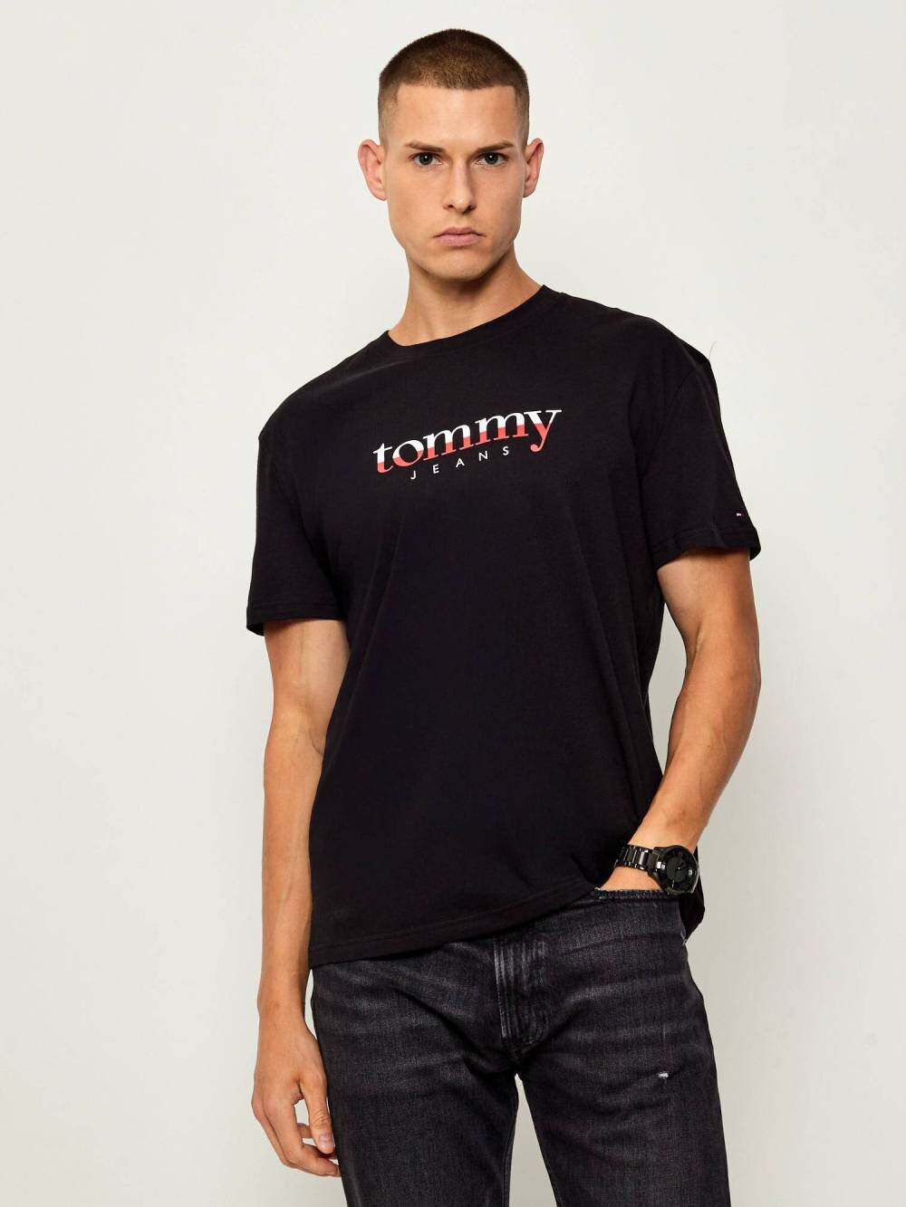Tommy Jeans pánské černé triko DM0DM21978BDS S