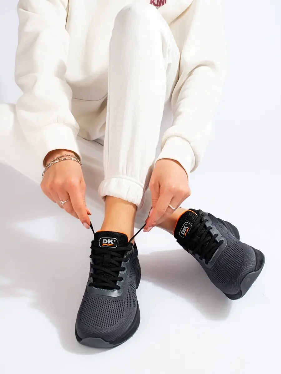 Designové dámské tenisky bez podpatku