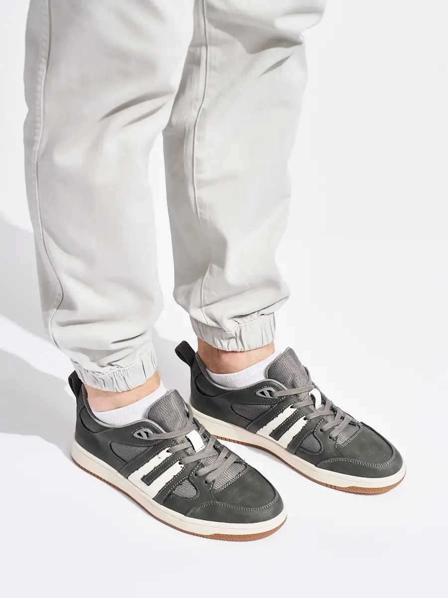 Krásné šedé pánské tenisky