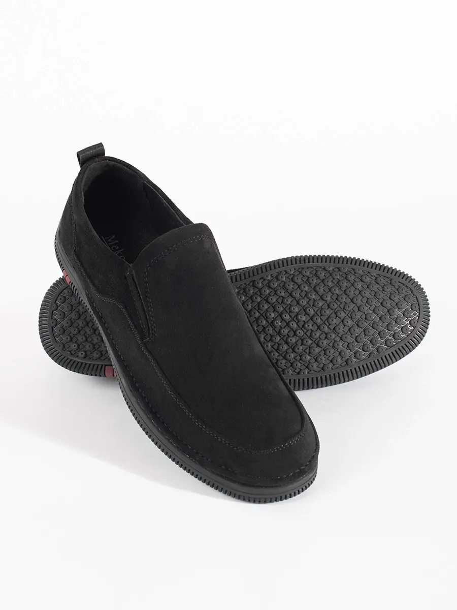 Klasické pánské černé polobotky