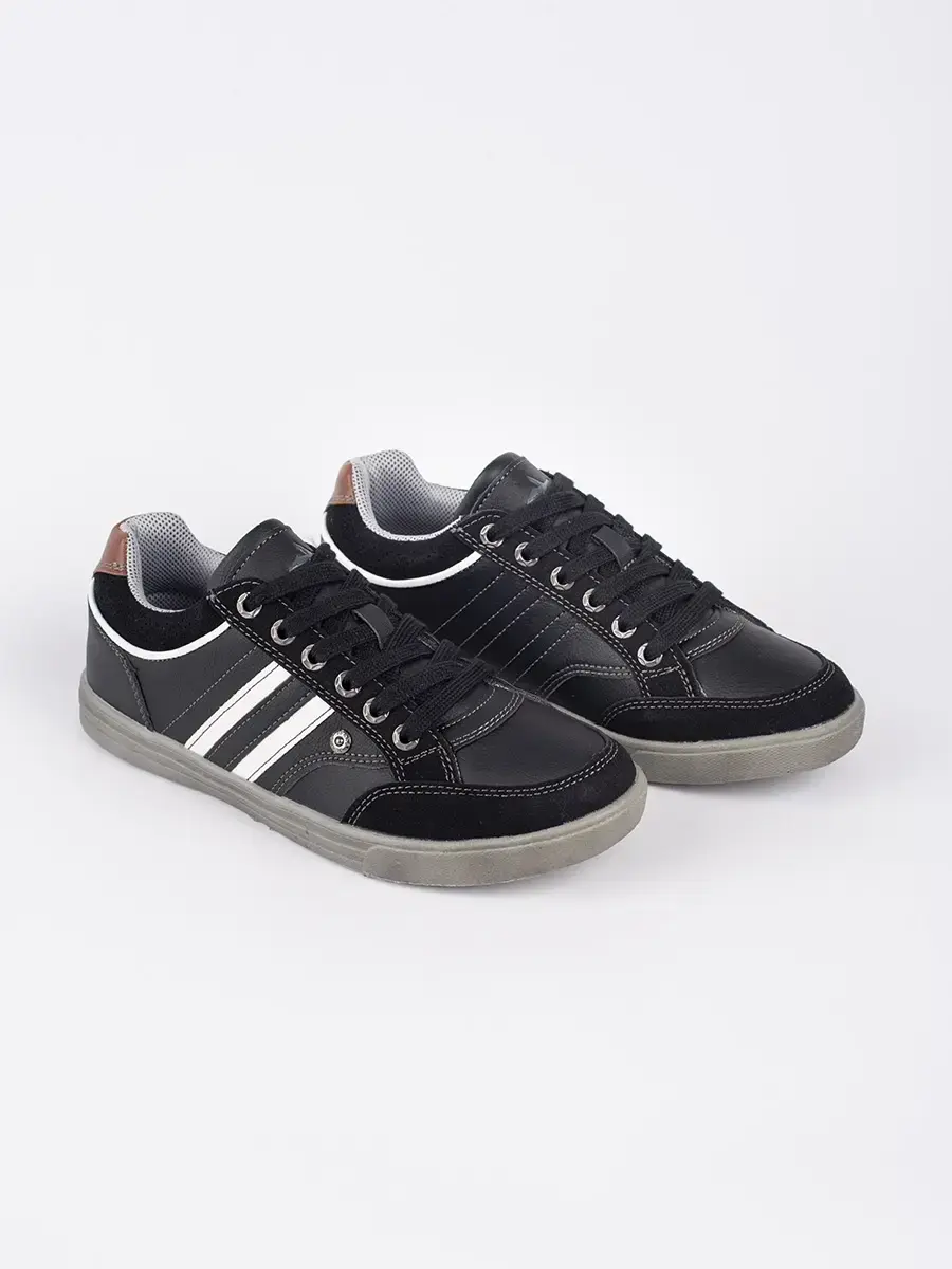 Praktické dětské tenisky černé bez podpatku