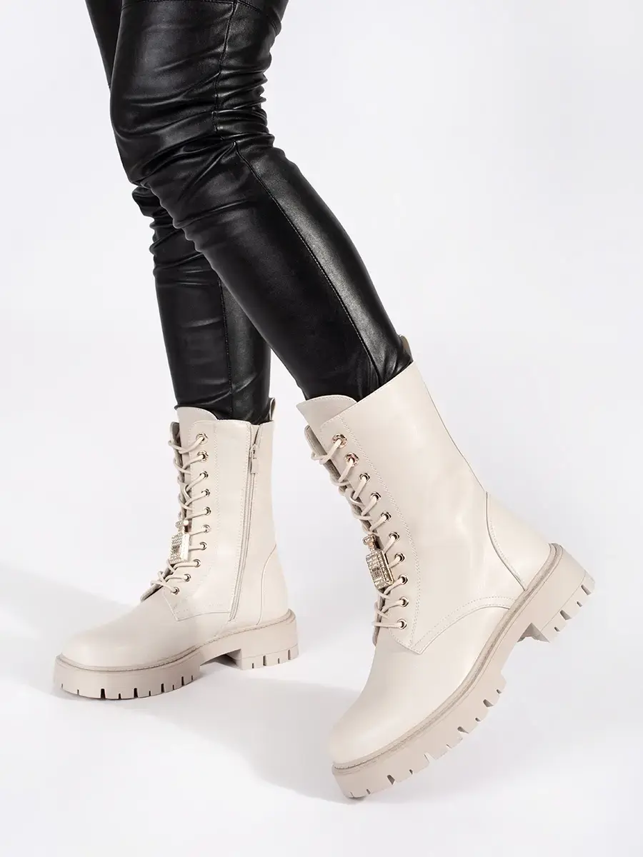 Trendy světle béžové dámské workery na platformě