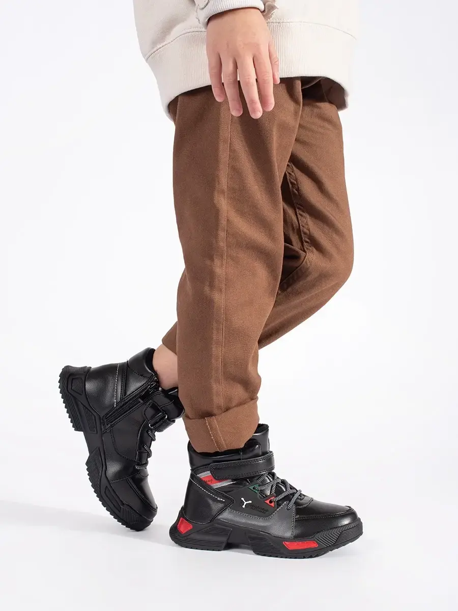 Stylové kotníkové boty dětské černé bez podpatku