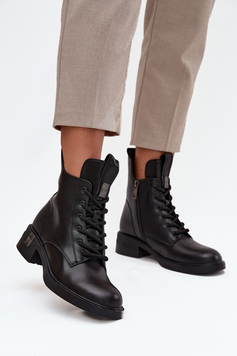 Kožené dámské kozačky na nízkém podpatku Vinceza