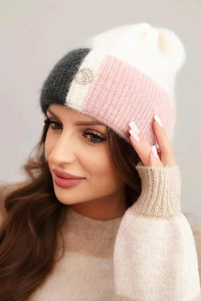 Kesi Dámská čepice barevná z viskózy s ozdobným knoflíkem ecru + grafitový