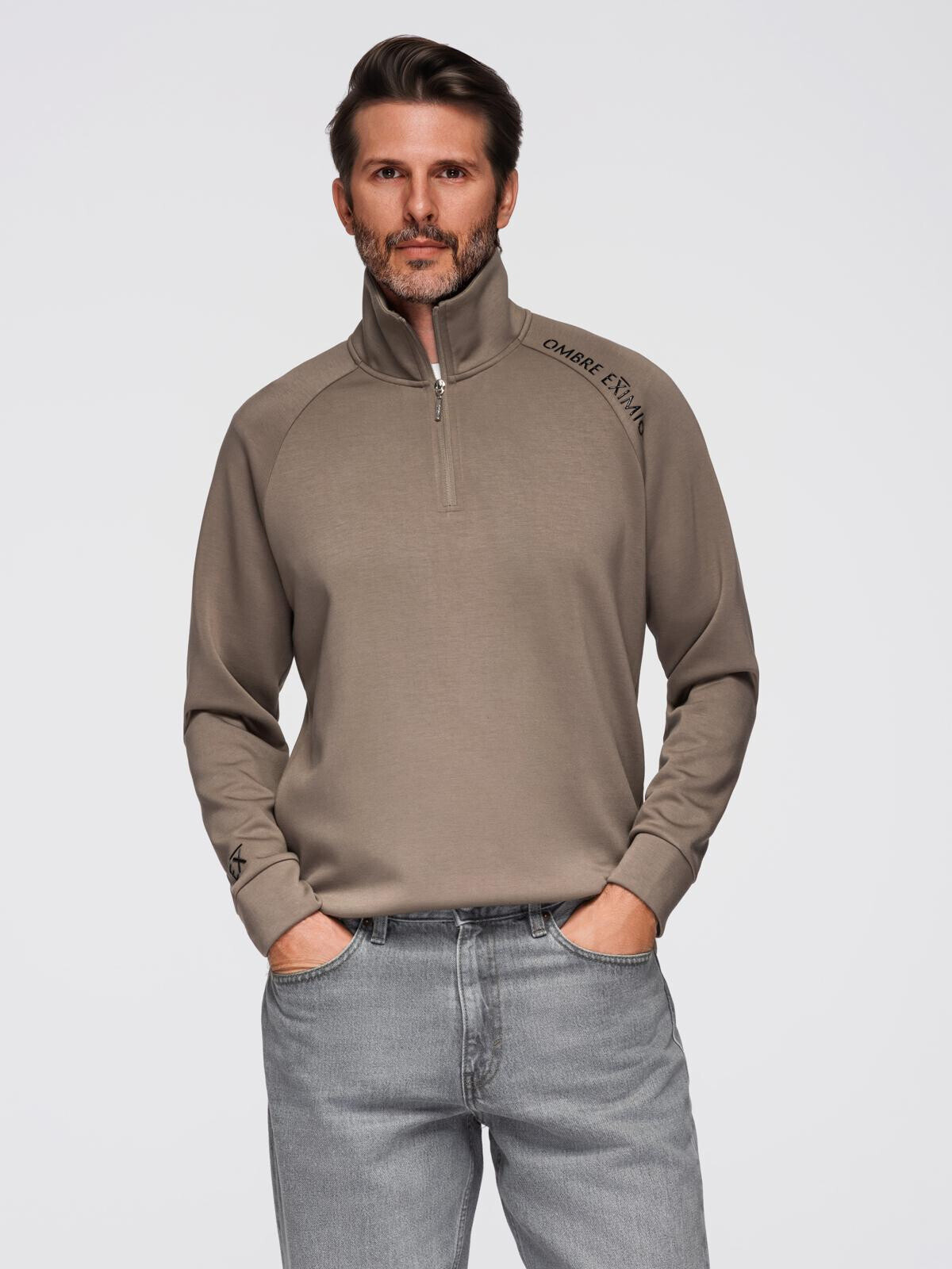 Ombre Men's sweatshirt with contrasting print and unbuttoned high collar - grey-brown
